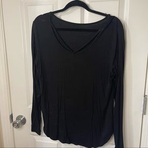 Long Sleeve V neck tee